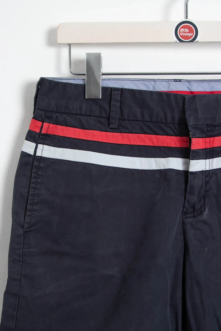 Moncler Shorts (W30) - Image 2