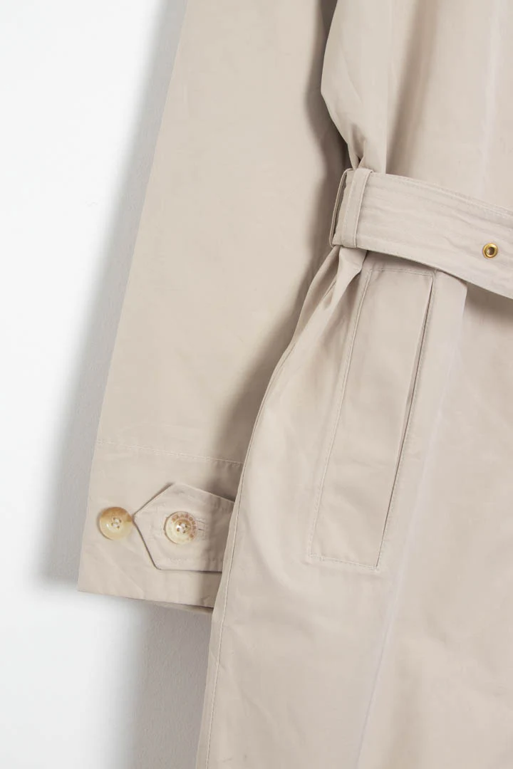 Women's Barbour Inglis Trench Coat (S) - Image 4